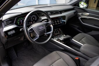 Audi E-tron 55 quattro Advanced - 7