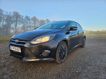 Ford Focus 2.0 - 7