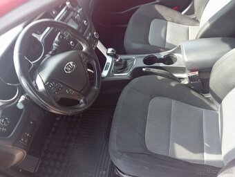 Kia ceed 1.6gdi - 7