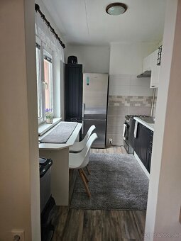 2-izbový byt s balkónom – centrum Brezna - 7