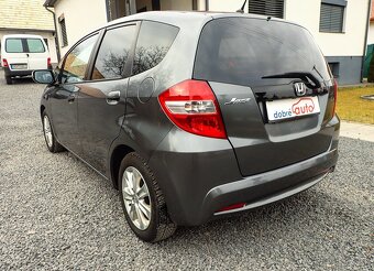 HONDA JAZZ 1.4 i-VTEC benzin 2012 - 4 valec , STK, ŠPZ - 7