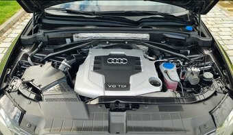 Audi Q5 3.0TDi V6 176KW QUATTRO S-Line R.V.12/2009 S-Tronic - 7