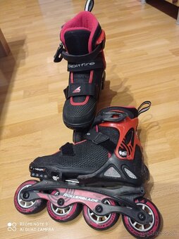 Predám korčuele Rollerblade Spitfire SL G - 7