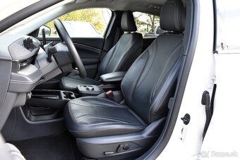 Ford Mustang Mach-E 75,7 kWh 2023 ZÁRUKA - SOH_96,4% _DPH - 7