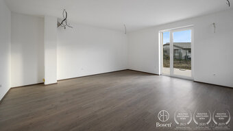 BOSEN | 3 IZB Rodinný dvojdom so záhradkou a vlastným parkov - 7