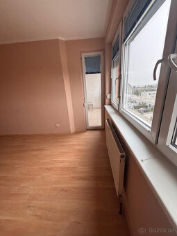 SENEC - NA PREDAJ 2 izbový byt s vlastným parkovaním, pri St - 7