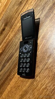 SonyEricsson W980 walkman mobil 8GB z roku 2008 - 7