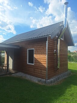 Zahrada s chatkou - 7