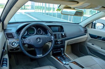 Mercedes-Benz E trieda Kupé 350 CGI Blue - 7