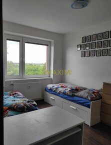Ponúkame 3 izbový byt na Tomanovej ulici vo Vajnoroch - 7