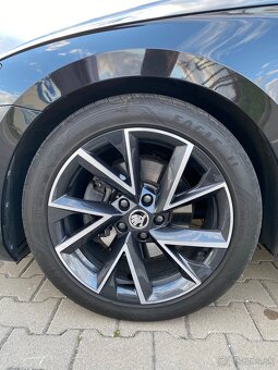 Škoda Superb 1.5 TSI DSG Sportline 95 000 km - 7