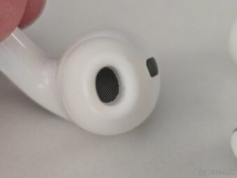 Apple  AirPods 2 Pro - 2 Generácia - 7