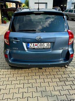 Predam toyotu rav4 - 7