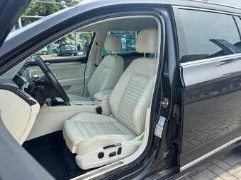 Volkswagen Passat 2.0TDI  Highline 4-Motion - 7