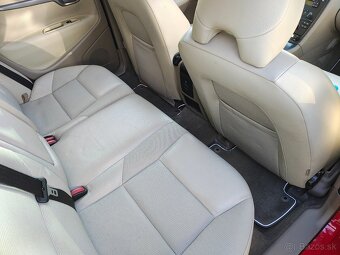 Volvo V70 D5, manuál - 7