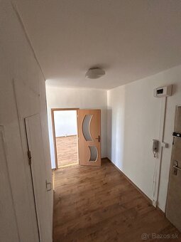 PRENÁJOM 1-izbový byt vo Svite - 7