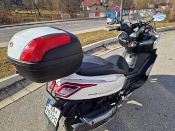Maxi skúter Kymco Downtown 350i - 7