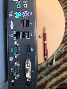 Predám 2 minipocitače HP a Fujitsu po 12eur/kus - 7