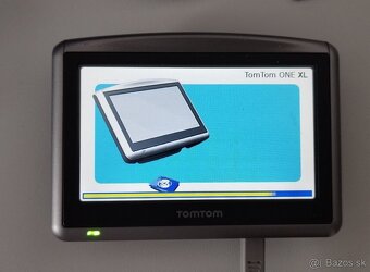 Predám 7 ks rôznych GPS navigácií TOMTOM a MIO. - 7