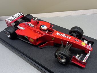 F1 FERRARI F399 1999 MARLBORO SCHUMACHER HOTWHEELS 1:18 - 7