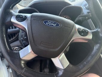 Predám Ford Tourneo Connect 1,5 d 88Kw rv 2018 - 7