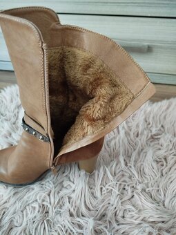 Čižmičky veľkosť 40 - 7