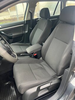 Volkswagen Golf 6 -1.6 TDi 77kW - 7