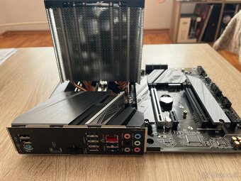 Intel Core i5 11400 ,16 GB RAM,GIGABYTE Z590 GAMING X - 7