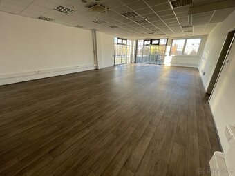 Prenájom kancelárii v budove Living centra, Solinky - Žilina - 7