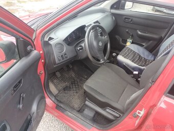 Suzuki Swift 1.3 GS ABS, A/C - 7