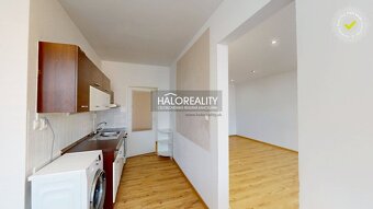 HALO reality - Predaj, trojizbový byt Trstená, v centre - ba - 7
