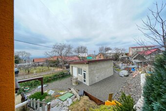 Vyšná Myšľa - viacgeneračný rodinný dom s veľkým pozemkom. V - 7