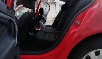 Predám škoda octavia facelift - 7