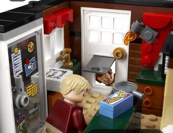 Lego sám doma- Home alone - 7