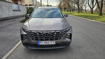 Hyundai Tucson 1.6 - 7