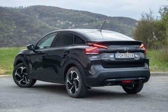 Citroën C4 PureTech 130 S&S Feel Pack / 96kW / M6 / 2021 - 7