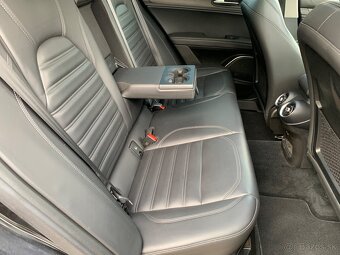 ALFA ROMEO STELVIO 2.2 JTD Q4 (4×4) - 7
