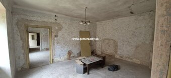 Rodinný dom v centre obce Štítnik - 7