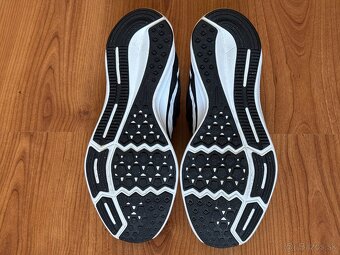Tenisky Nike, veľkosť 42 - 7