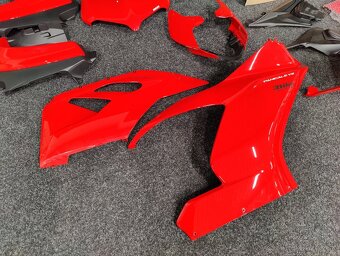 DUCATI PANIGALE V2 - 7