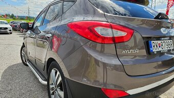 Hyundai ix35 2.0 CRDi VGT Premium 4x4 - 7