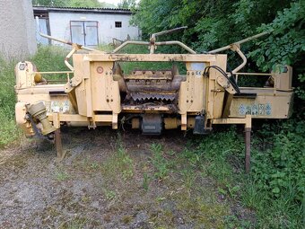 Rezačka New Holland 38 FX - 7