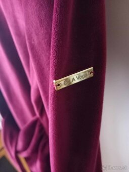 Nové dámske bordové zamatové šaty OLA VOGA - veľkosť S - 7