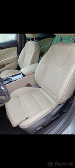 Opel Insignia 2.0 benzin191kw 4x4 - 7