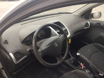 Peugeot 206 PLUS 1.4i ROZPREDÁM - 7