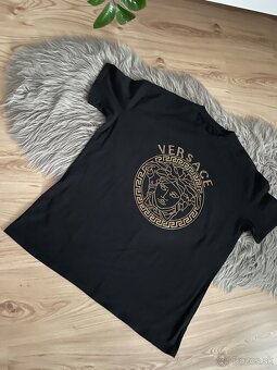 Kenzo, Versace, VLTN ,Guess pánske tričká - 7