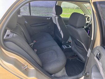 •••Škoda Fabia 1.2 htp,47kw,2003,ťažné••• - 7