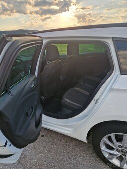 Opel Astra Sports Tourer 1.2 Turbo, 96 kW, 2020 – výborná vý - 7