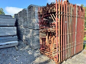 Talianske stavebné fasádne široké lešenie - 7