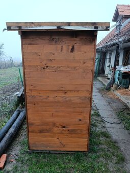 Drevená latrína - 7